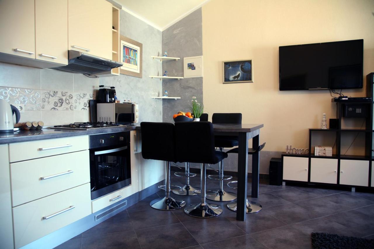 Apartment Del Mar Vinišće 外观 照片
