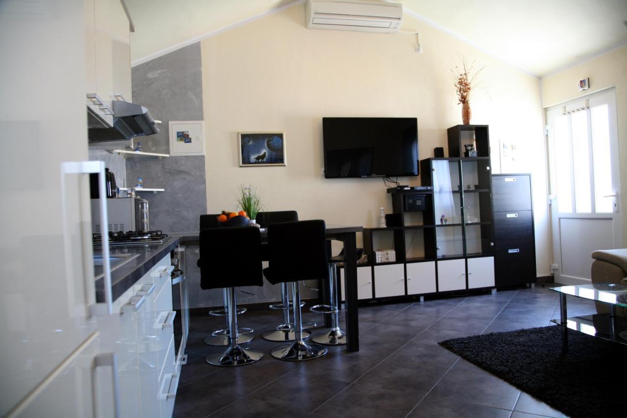 Apartment Del Mar Vinišće 外观 照片